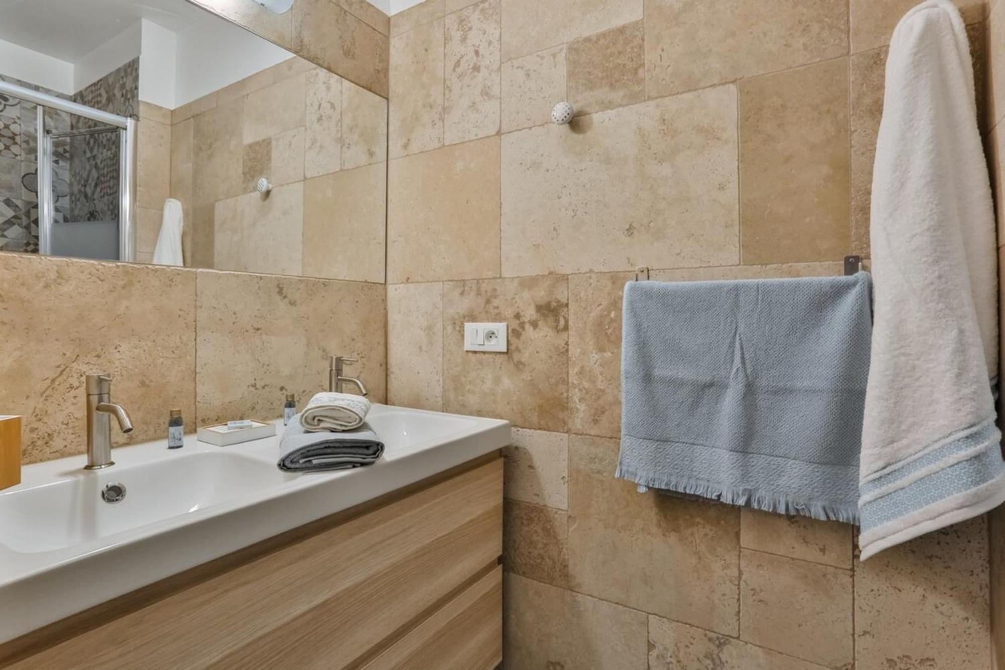 Garib - Place Garibaldi - 4 - Balcony Nizza